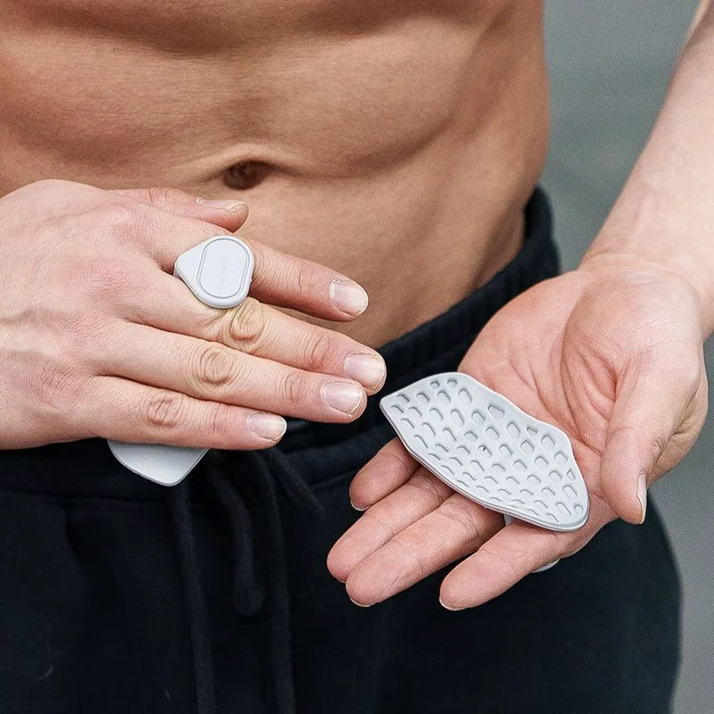 WEIGHT LIFTING GRIPS